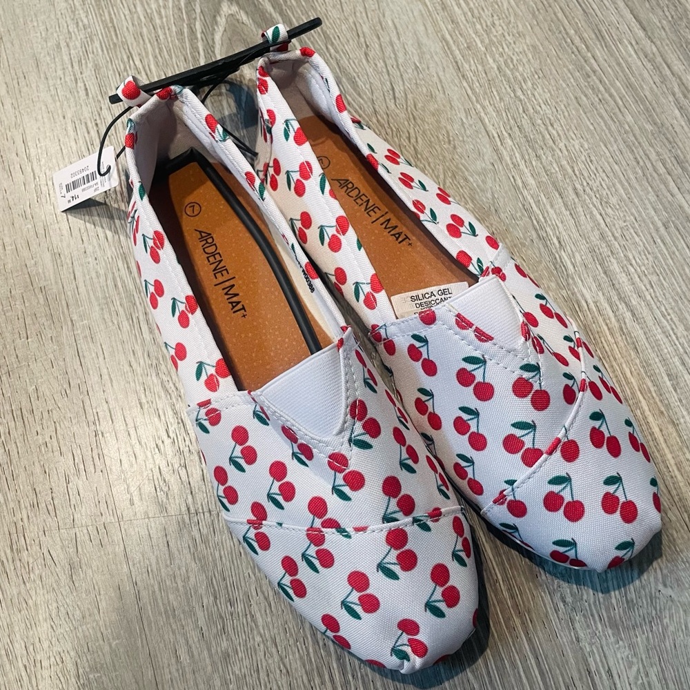 Arden’s flats 🍒